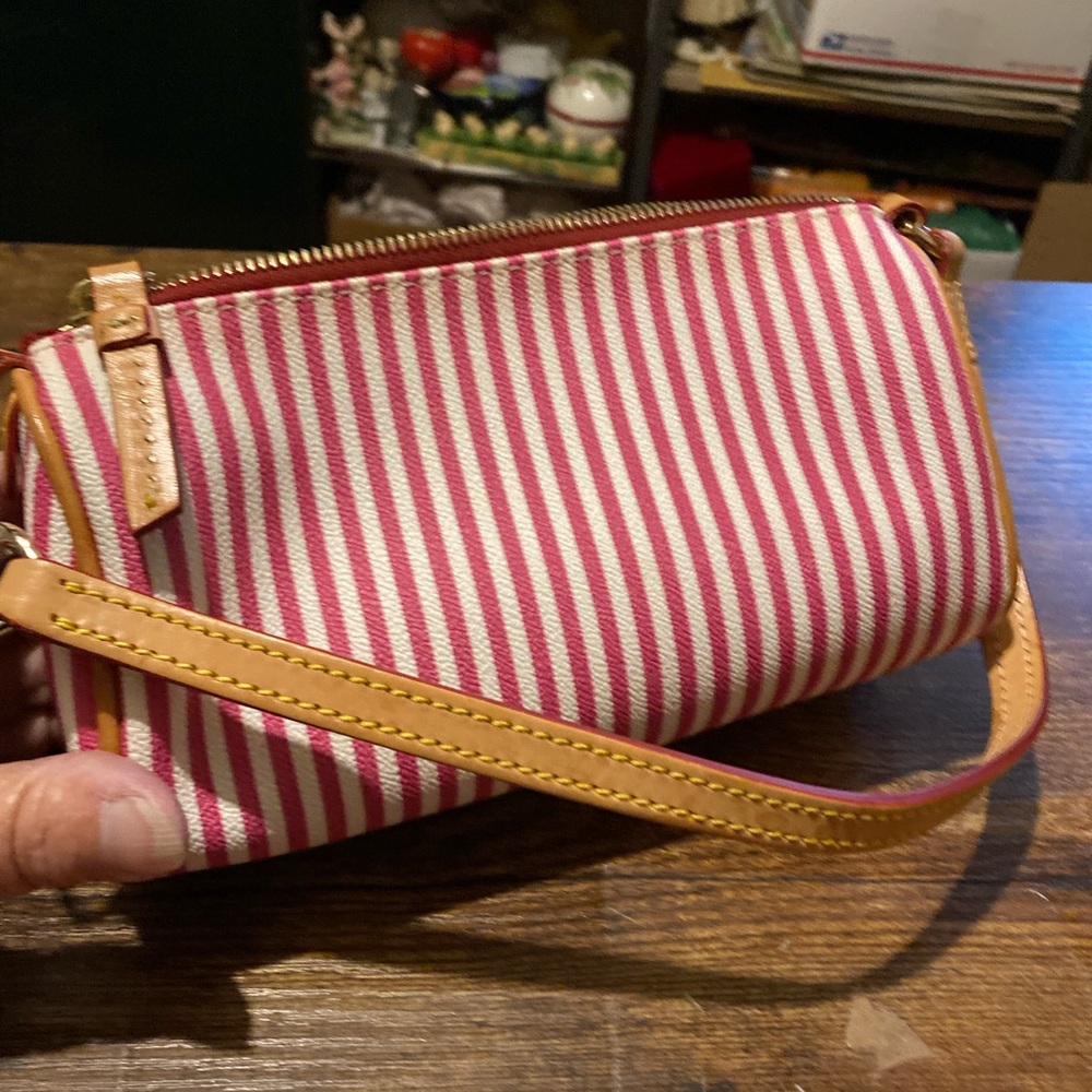 Dooney & Bourke red and tan mini purse - Picture 5 of 8